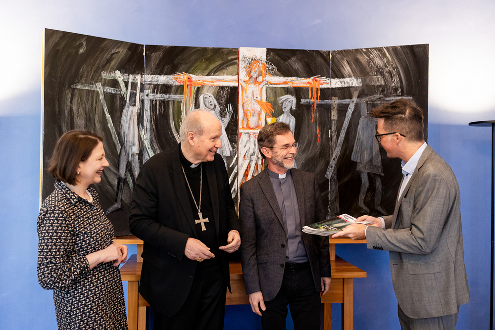 'Himmel & Erde': Neues Hochglanzmagazin der Wiener Kirchenzeitung / Erzdiözese Wien/ Schönlaub, Stephan Schönlaub 'Himmel & Erde': Neues Hochglanzmagazin der Wiener Kirchenzeitung