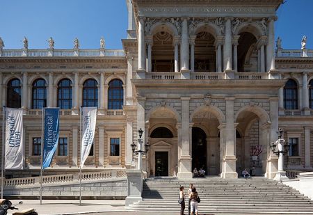 'Religion in Europe': Anmeldefrist für neuen Master endet am 7. April