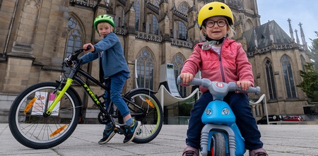 Linz: Domcenter feiert Geburtstag mit Kinderprogramm und Hüpfkirche