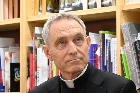 Erzbischof Georg Gänswein